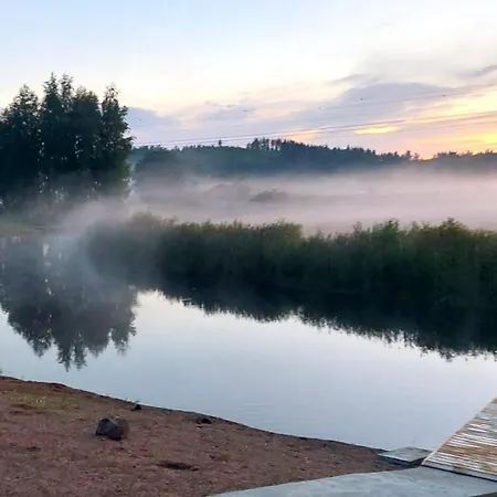 Apartment Mummola Kahden Makuuhuoneen Laehellae Jokea *